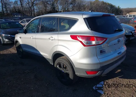2013 Ford Escape Se z USA, uszkodzony, nr VIN 1FMCU9G97DUC95151
